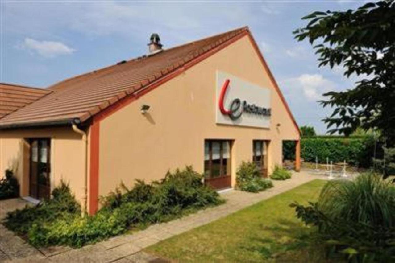 Campanile Moulins Avermes Екстер'єр фото